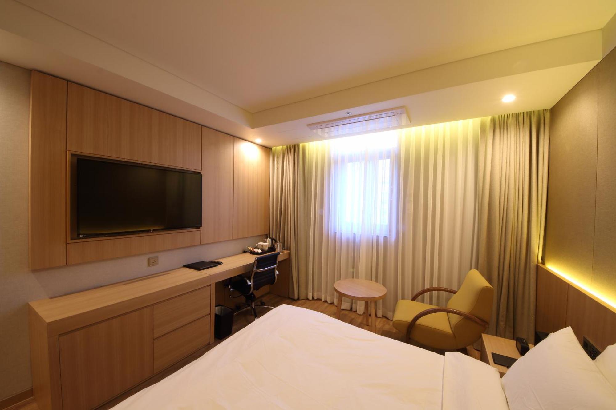 Benikea The H Hotel Hwaseong Экстерьер фото