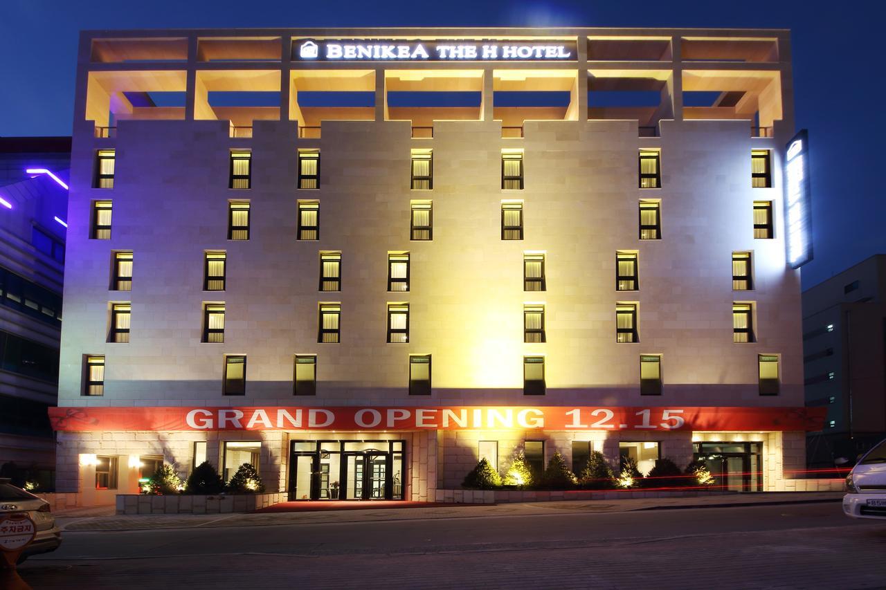 Benikea The H Hotel Hwaseong Экстерьер фото