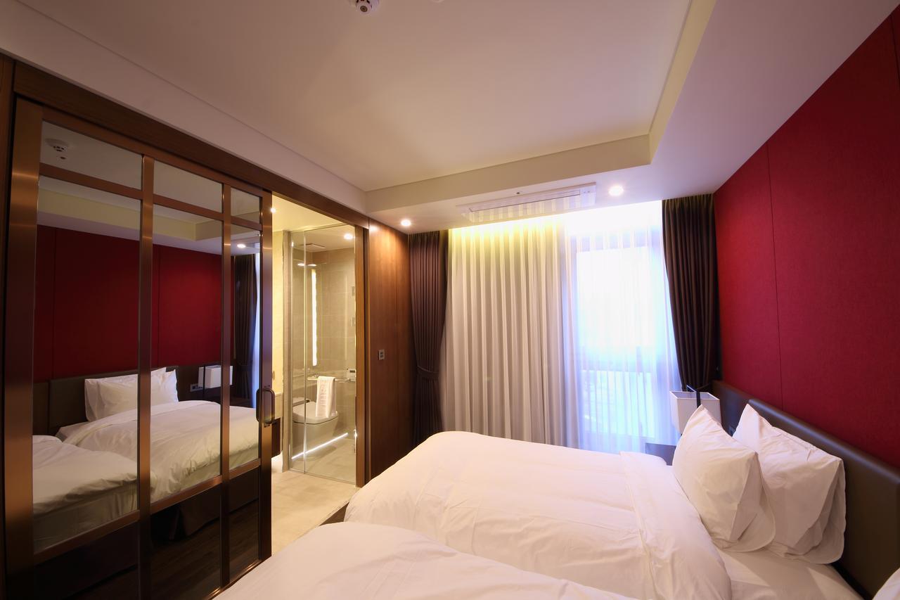 Benikea The H Hotel Hwaseong Номер фото