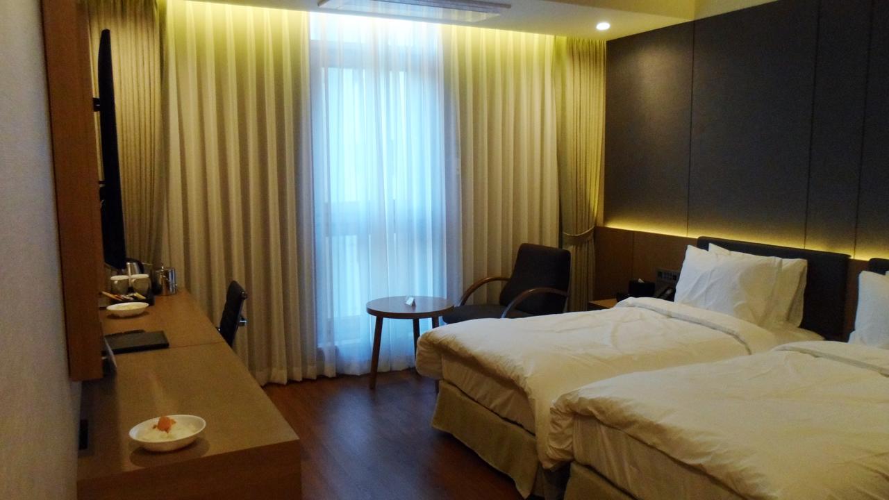 Benikea The H Hotel Hwaseong Экстерьер фото